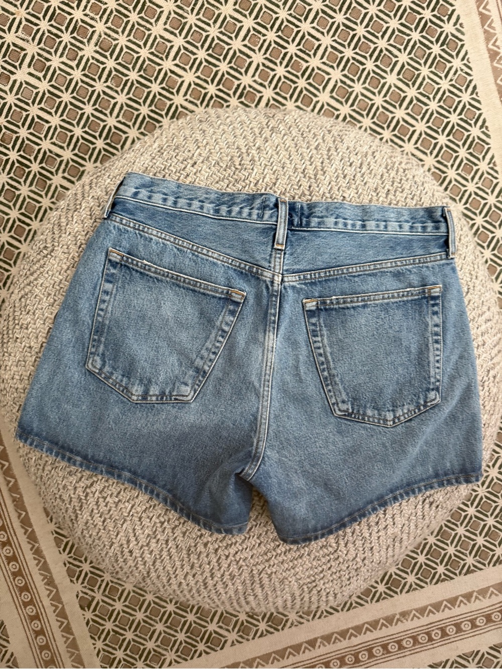 AGOLDE Parker Long Shorts Light Wash Mid-Rise Denim Shorts Size 29 - Picture 3 of 8